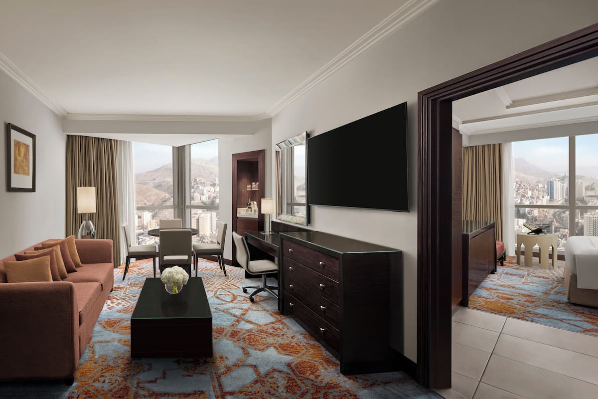 Junior Suite (City) | Living area