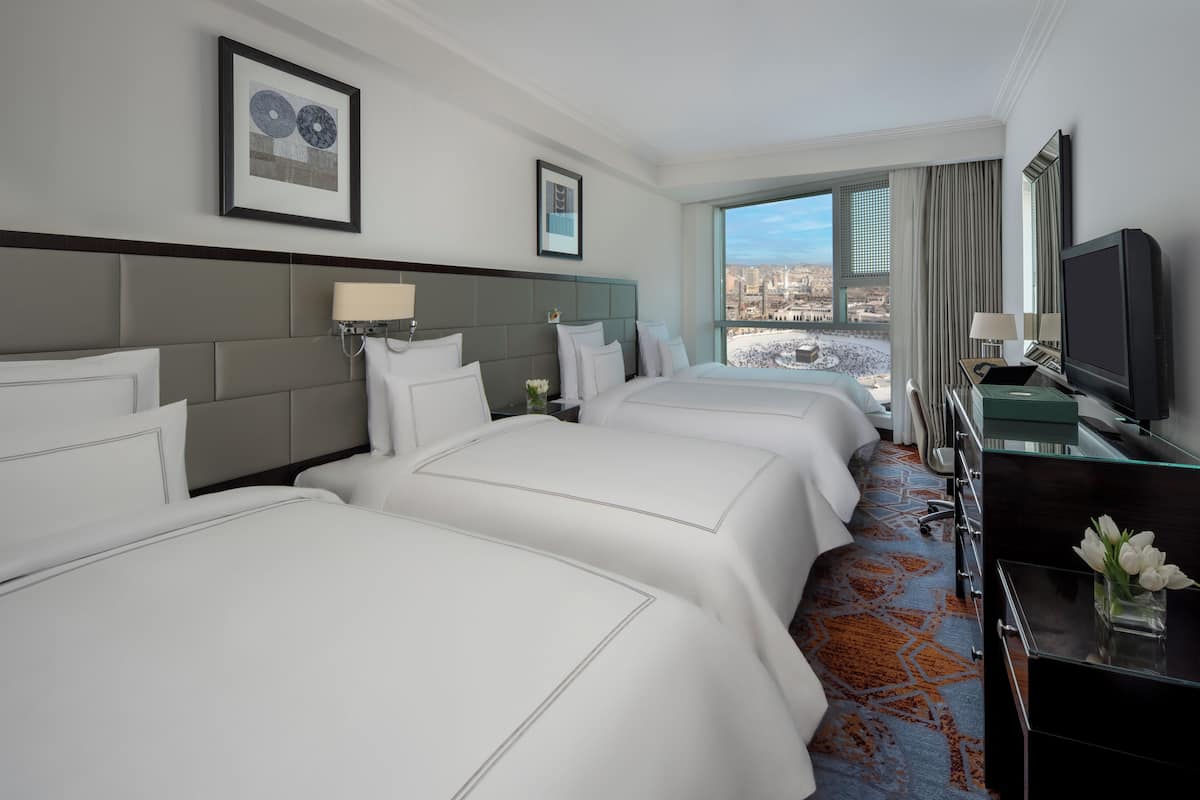 1 bedroom, hypo-allergenic bedding, in-room safe, desk