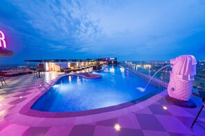 Bar (on property) - Ninh Binh Legend Hotel (Ninh Binh)