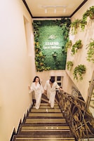 Sauna, hot tub, steam room, body treatments, hot stone massages