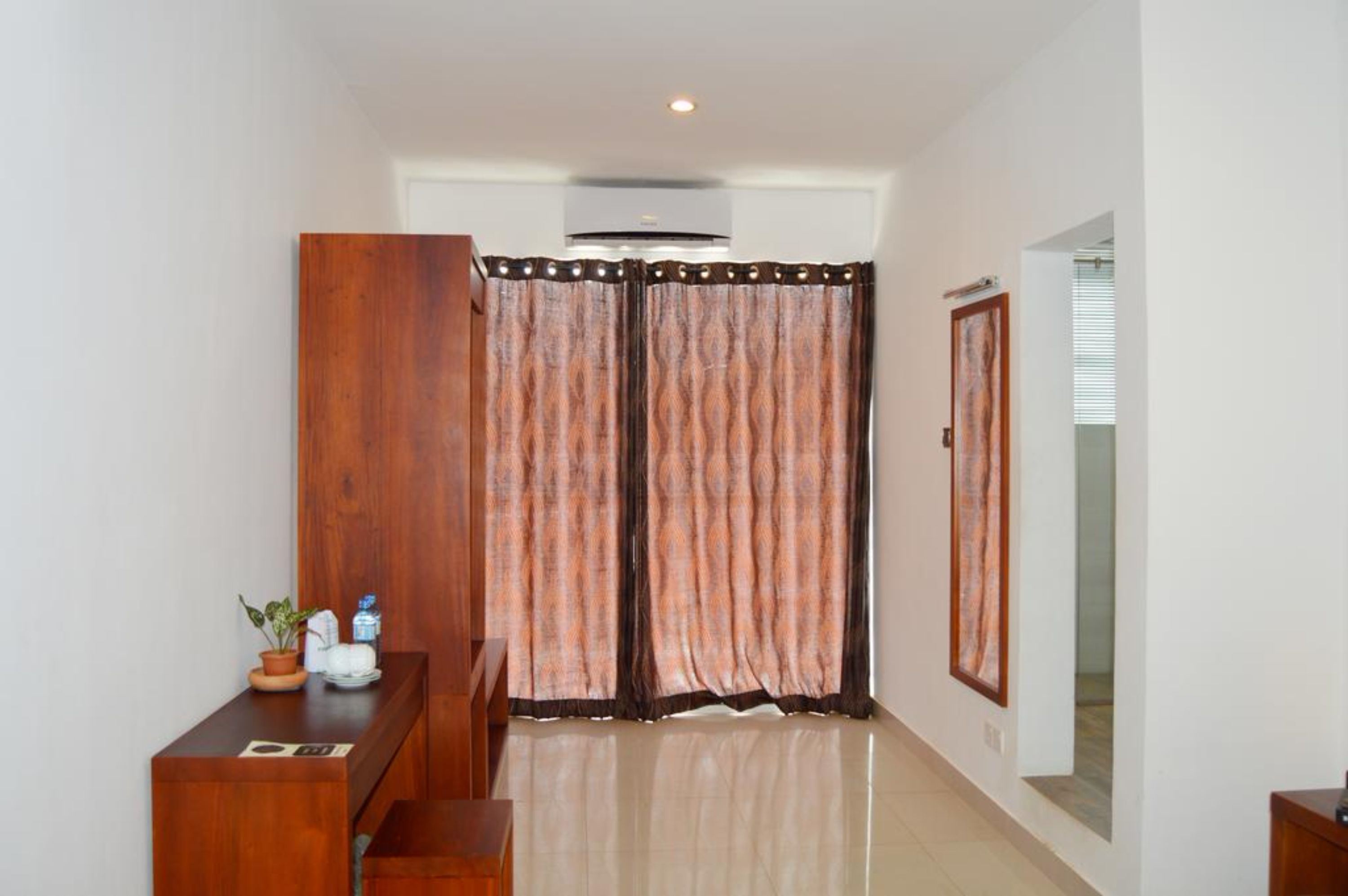Superior Room, Balcony, Garden View | Free WiFi