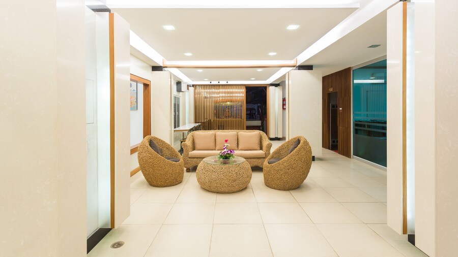 Phranang Place Hotel