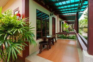 ตู้นิรภัยในห้องพัก, ห้องเก็บเสียง, Wi-Fi ฟรี, ผ้าปูที่นอน