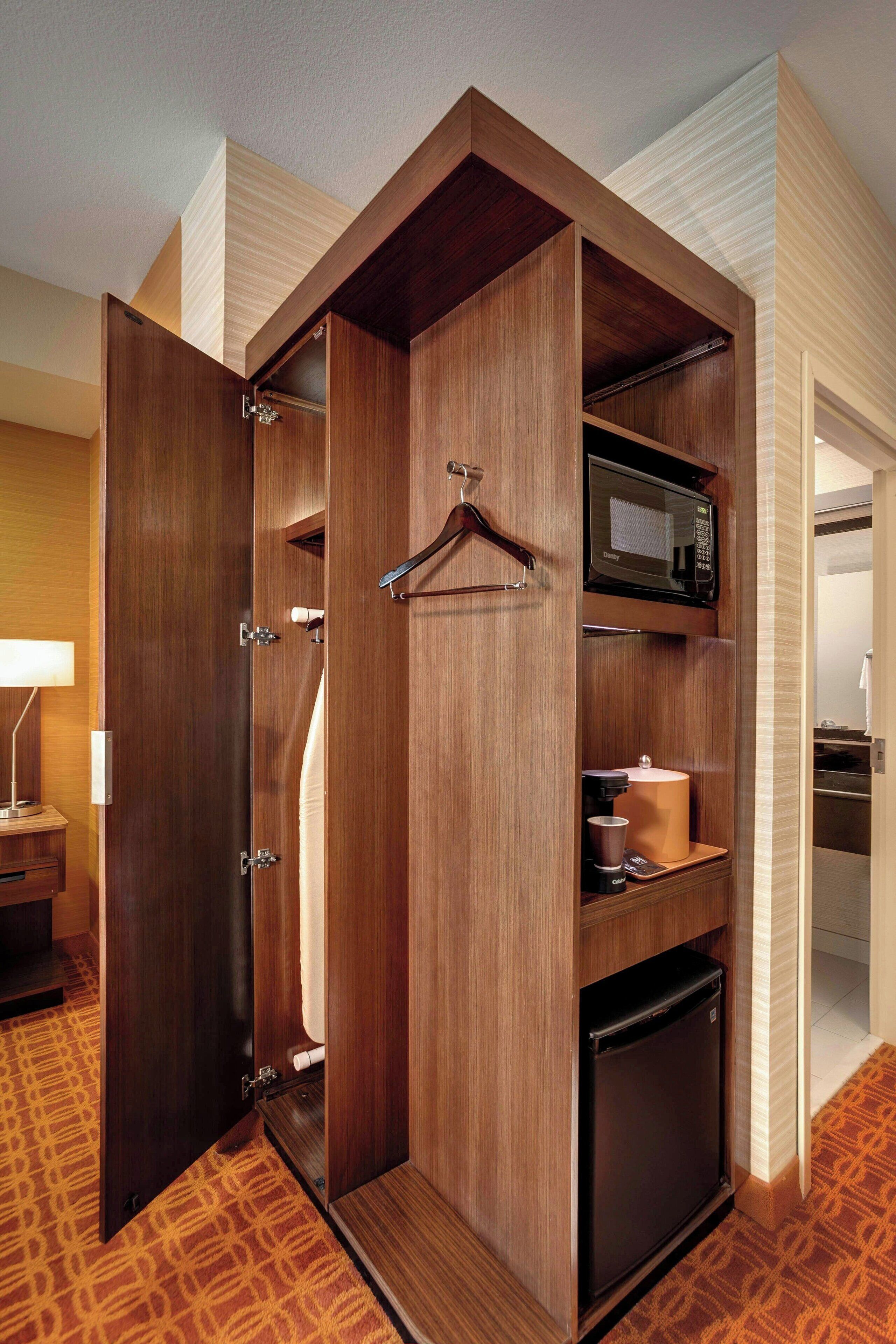 laptop workspace, soundproofing, iron/ironing board