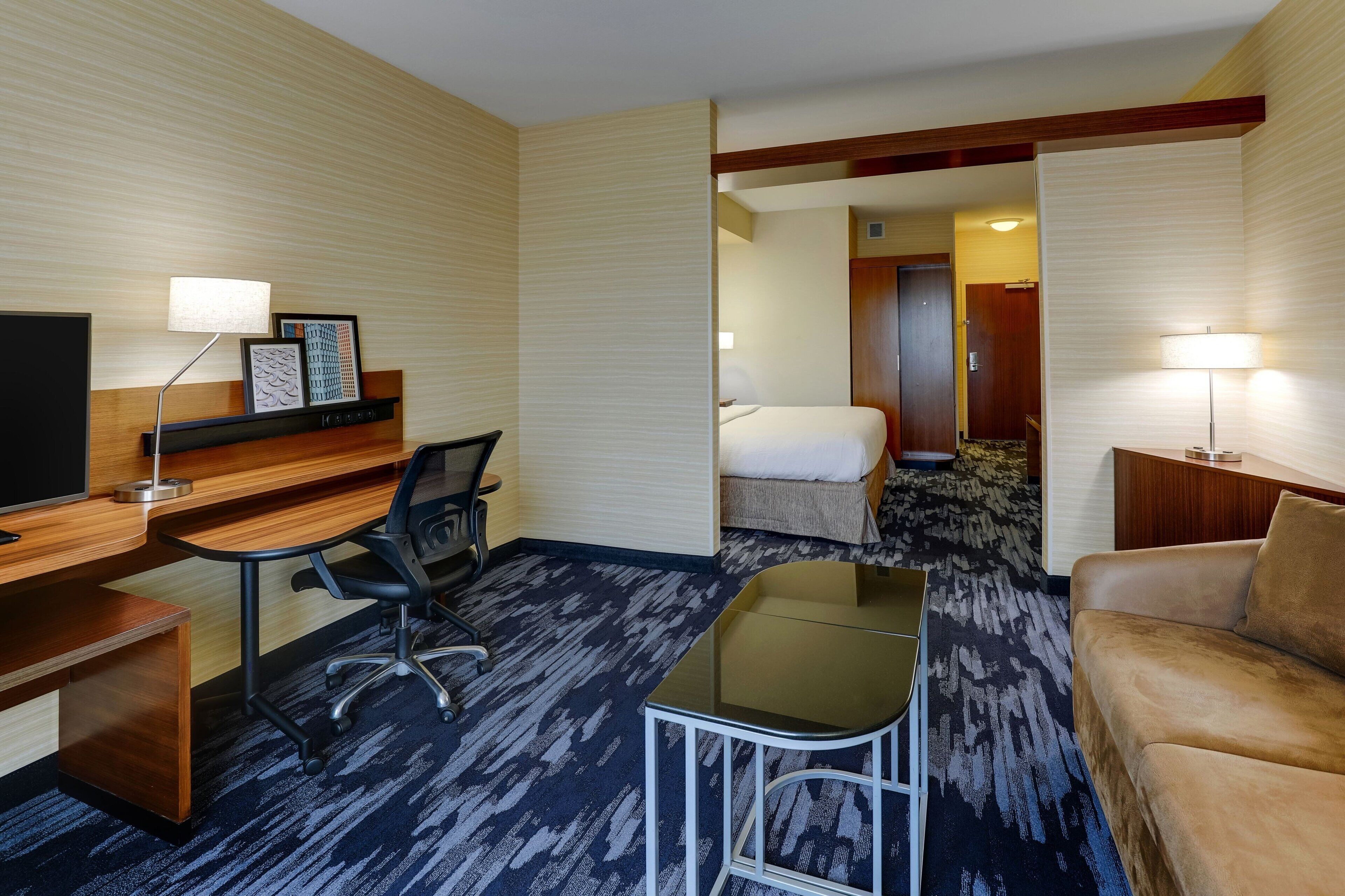 studio, 1 king bed with sofa bed | laptop workspace, soundproofing, iron/ironing board