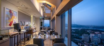 Renaissance Istanbul Polat Bosphorus Hotel