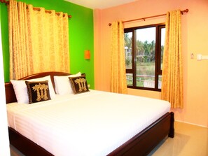 Desk, blackout curtains, free WiFi, bed sheets