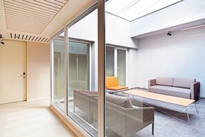 Executive-lounge