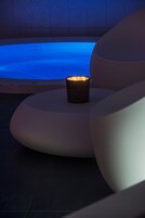 Bain à remous intérieur