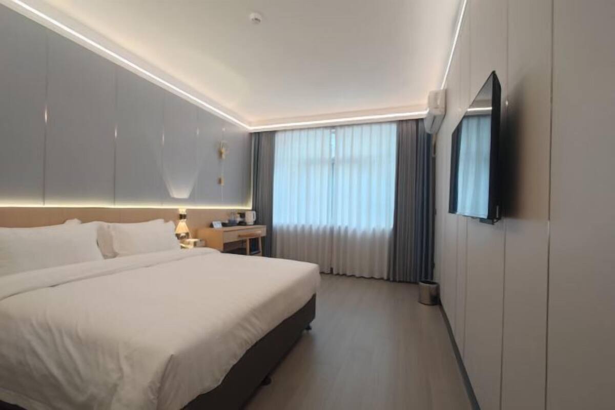 Escrivaninha, acesso grátis à internet com fio