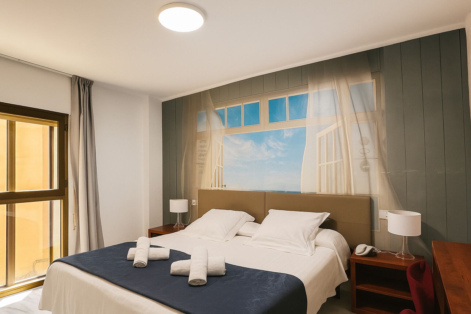 classic double room | 1 bedroom, down duvets, desk, blackout curtains