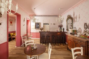 Lobby sitting area - The Elliot - Adults only (Tel Aviv)