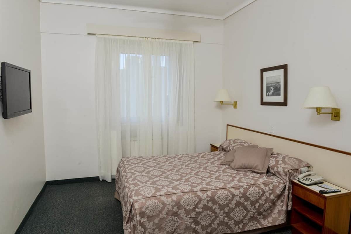 In-room safe, desk, free cots/infant beds, free WiFi