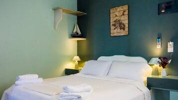 Economy Studio, Sea View, Ground Floor | Egyptian cotton sheets, pillowtop beds, free cribs/infant beds