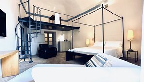 Suite Supérieure, dans les dépendances