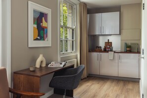 Premium Studio | Premium bedding, individually decorated, individually furnished