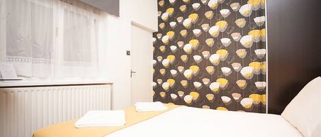 Deluxe Studio, 1 Double Bed | Living area