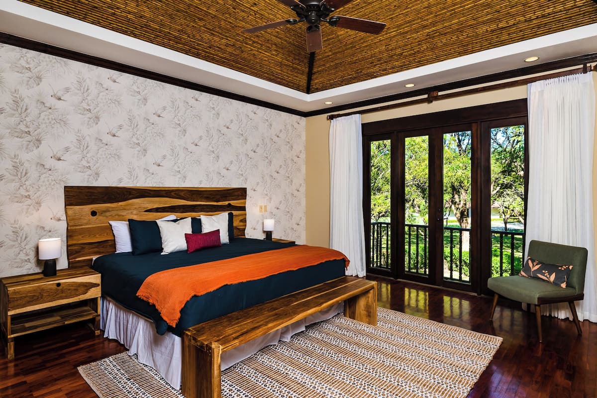 Villa Arara | 3 bedrooms, in-room safe, iron/ironing board, free WiFi