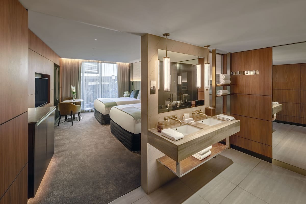 darling twin room | 1 bedroom, egyptian cotton sheets, premium bedding, minibar