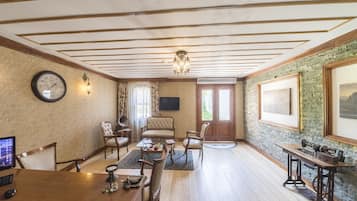 Quầy tiếp tân
