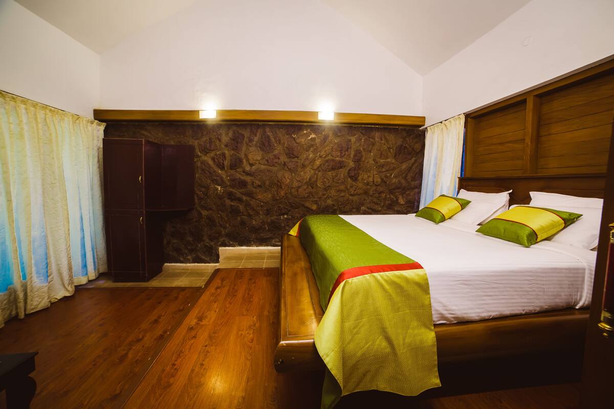 10 camere, biancheria da letto di alta qualità, minibar