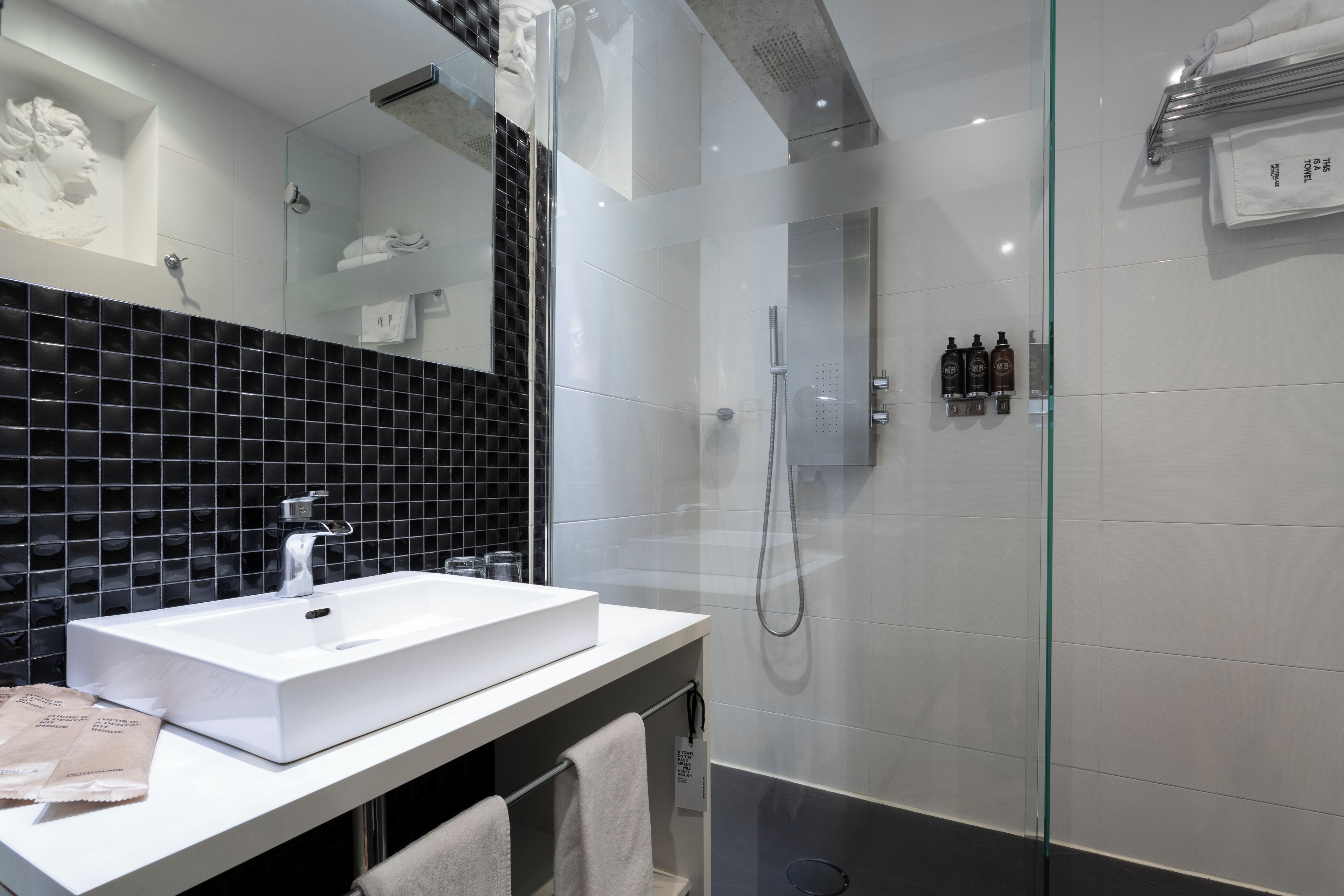 Foto - Petit Palace Lealtad Plaza