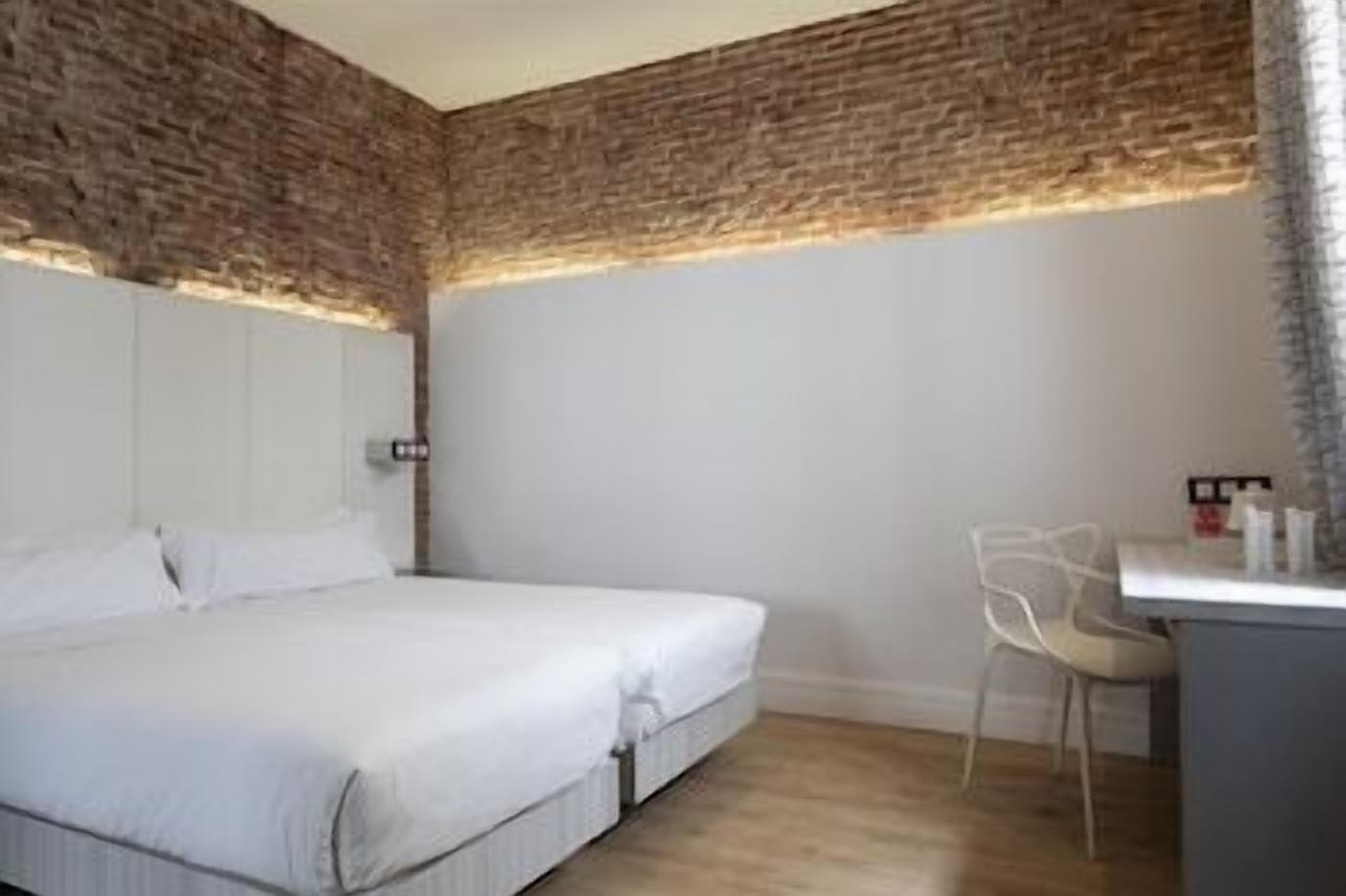 Literie de qualité supérieure, couette en duvet d'oie, minibar