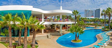 2 outdoor pools, open 10:00 AM to 7:00 PM, pool umbrellas, pool loungers