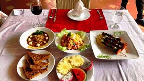 Breakfast, lunch, dinner served; Asian cuisine