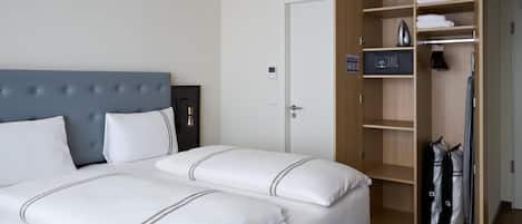 Standard Double Room | Soundproofing, free WiFi, bed sheets