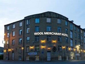 Exterior - Wool Merchant Hotel (Halifax)