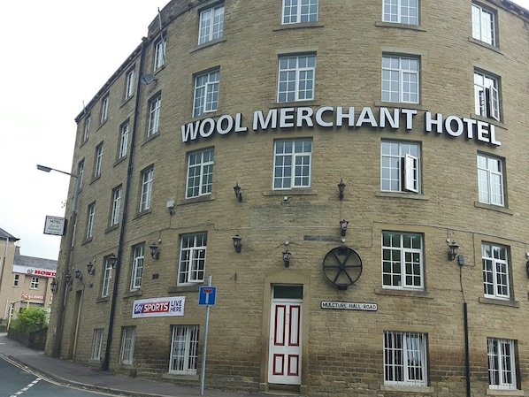 Exterior - Wool Merchant Hotel (Halifax)