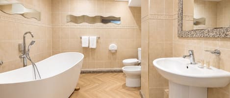 Executive Suite, Ensuite | Bathroom