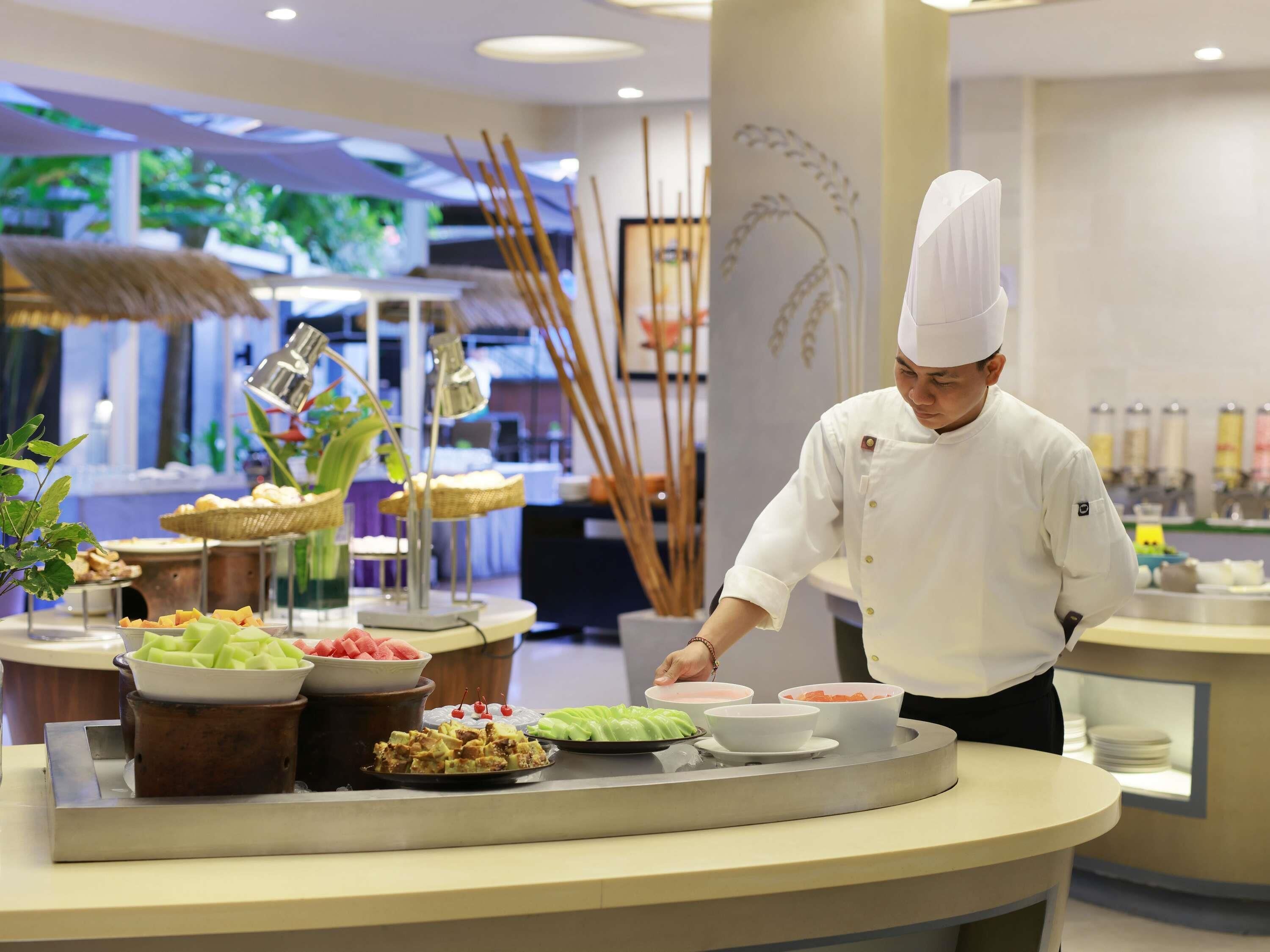 Breakfast (IDR 100000 per person)