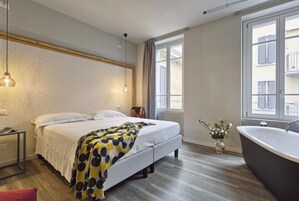 Quarto casal superior, em edifício anexo (La Maison) | Roupas de cama premium, cofres nos quartos, individualmente decorados