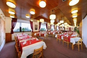 Dining - Hotel Diana (Benecko)
