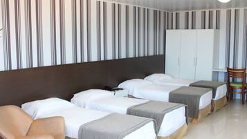 Standard Quadruple Room | Free WiFi