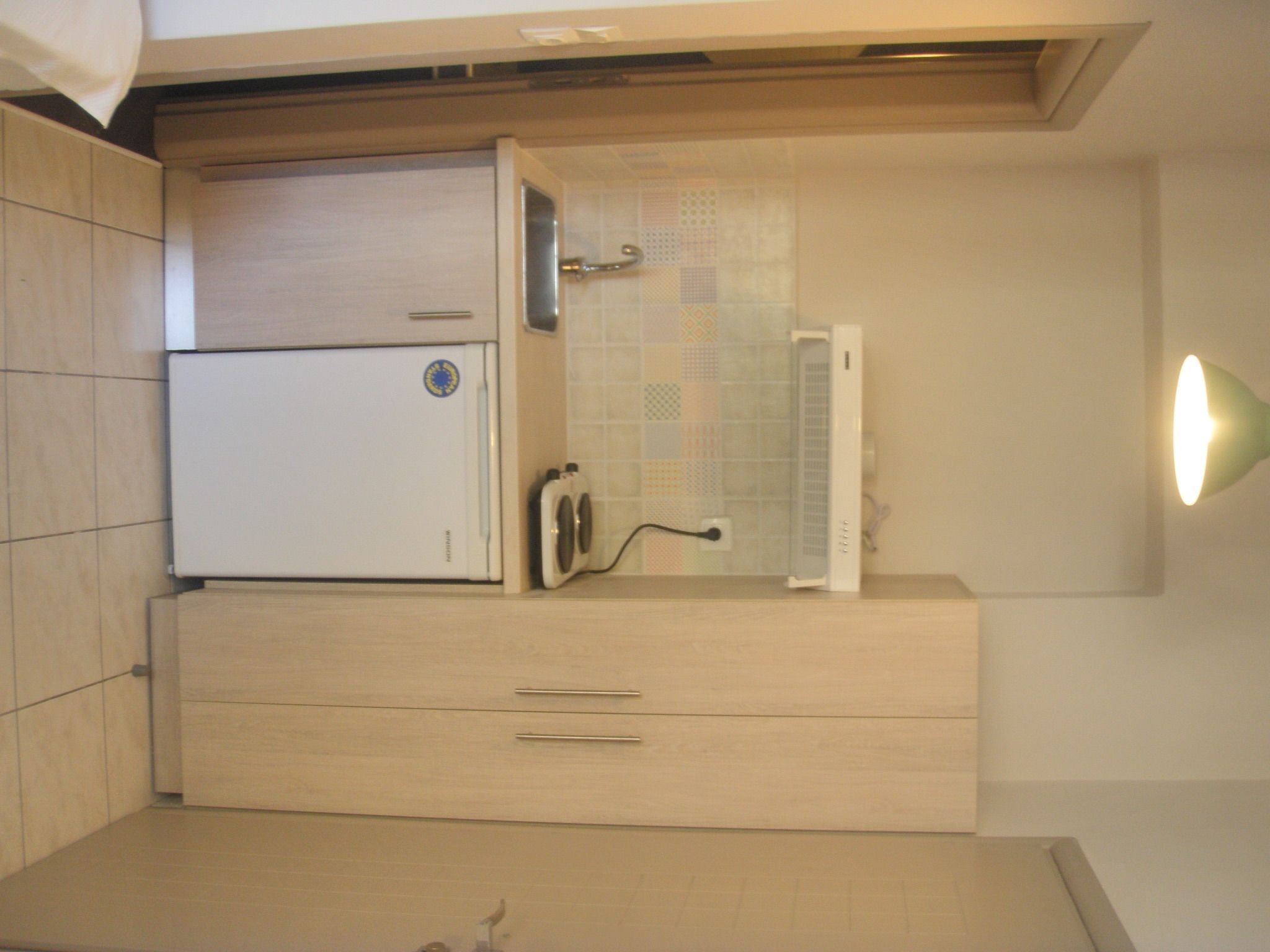 studio, sea view | private kitchen | fridge