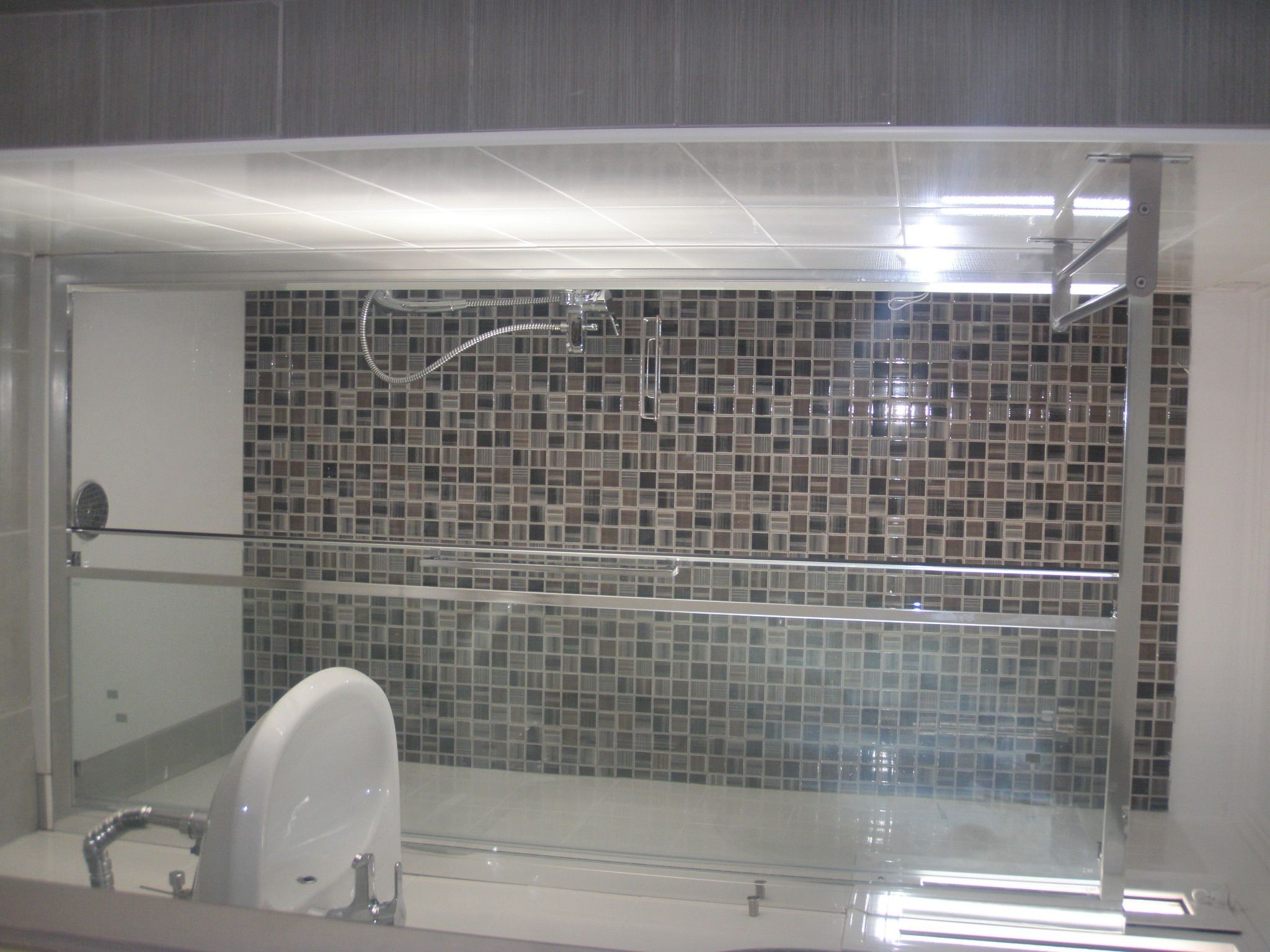 studio, sea view | bathroom | shower, hair dryer, towels