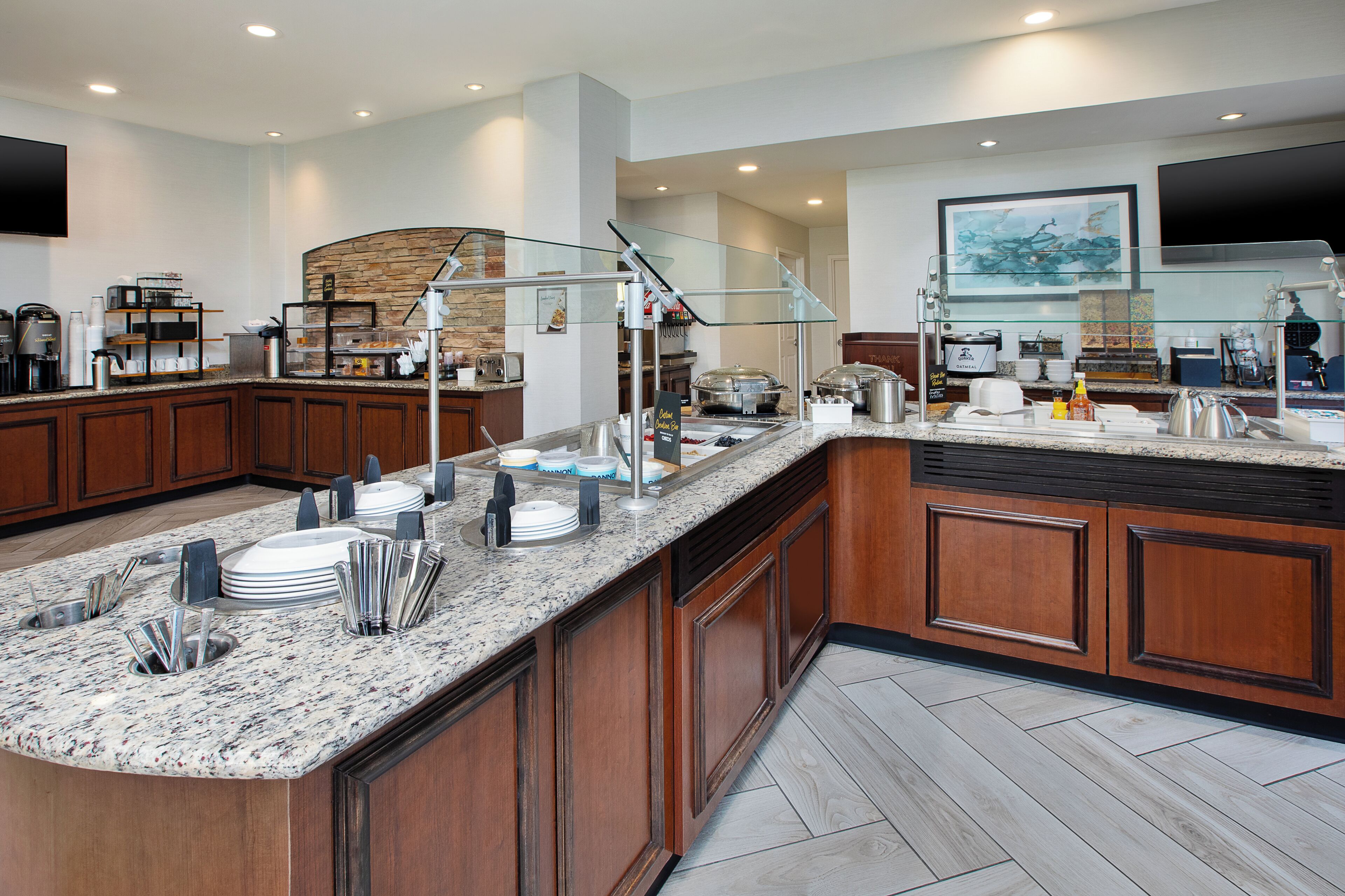 包每日自助早餐