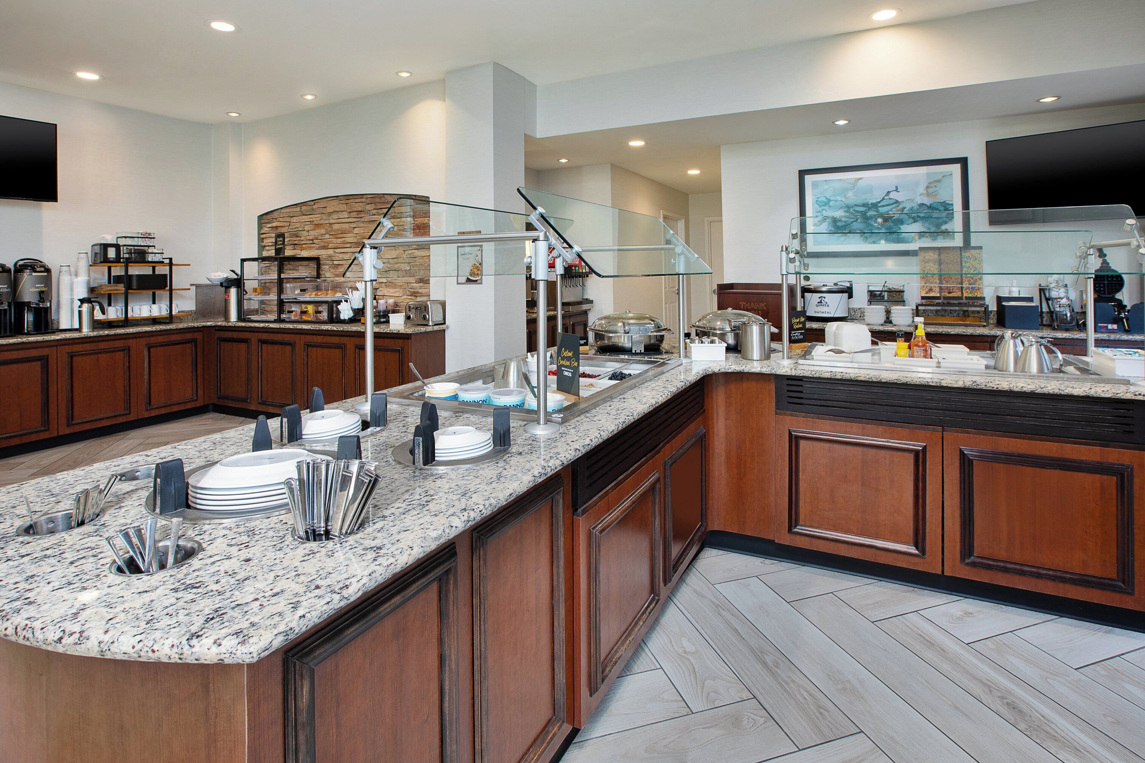 包含每日自助早餐