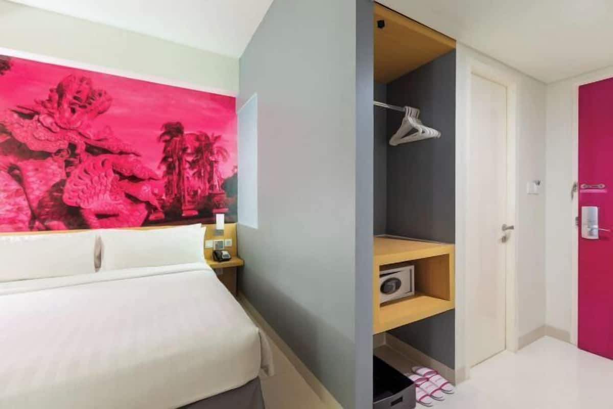 1 quarto, escrivaninha, Wi-Fi de cortesia