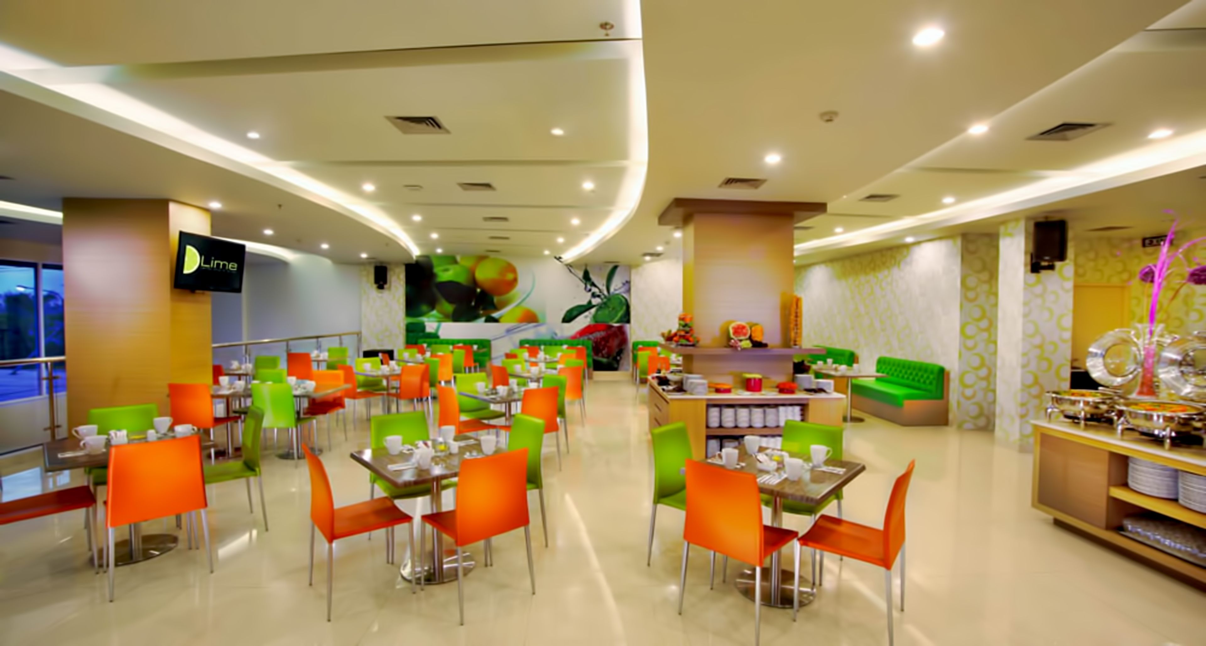 Daily buffet breakfast (IDR 85000 per person)