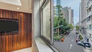 Classic Double or Twin Room | View from room - Guide Hotel Taipei Xinyi (Taipei)