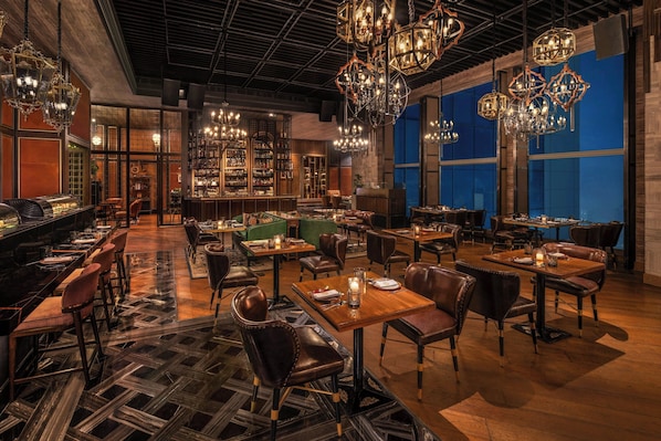 9 restaurants, spécialités Cuisine internationale
