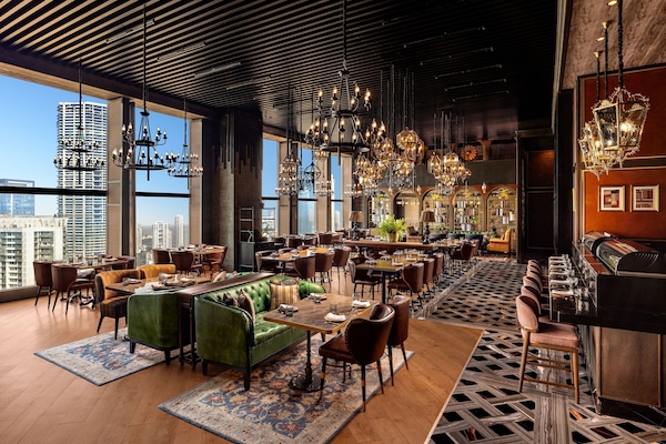 9 restaurants; breakfast, lunch, dinner, and brunch served