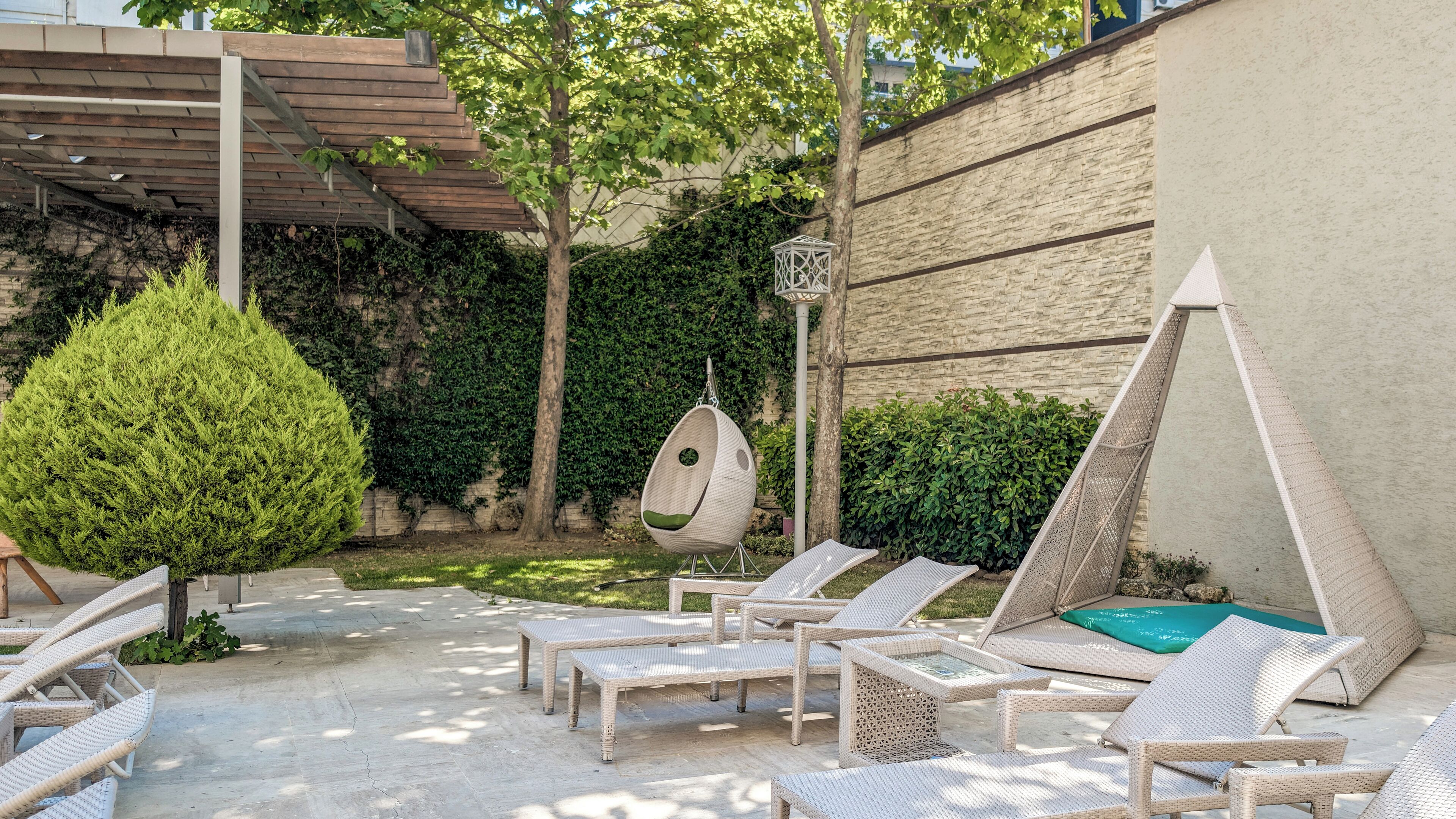 indoor pool, seasonal outdoor pool
