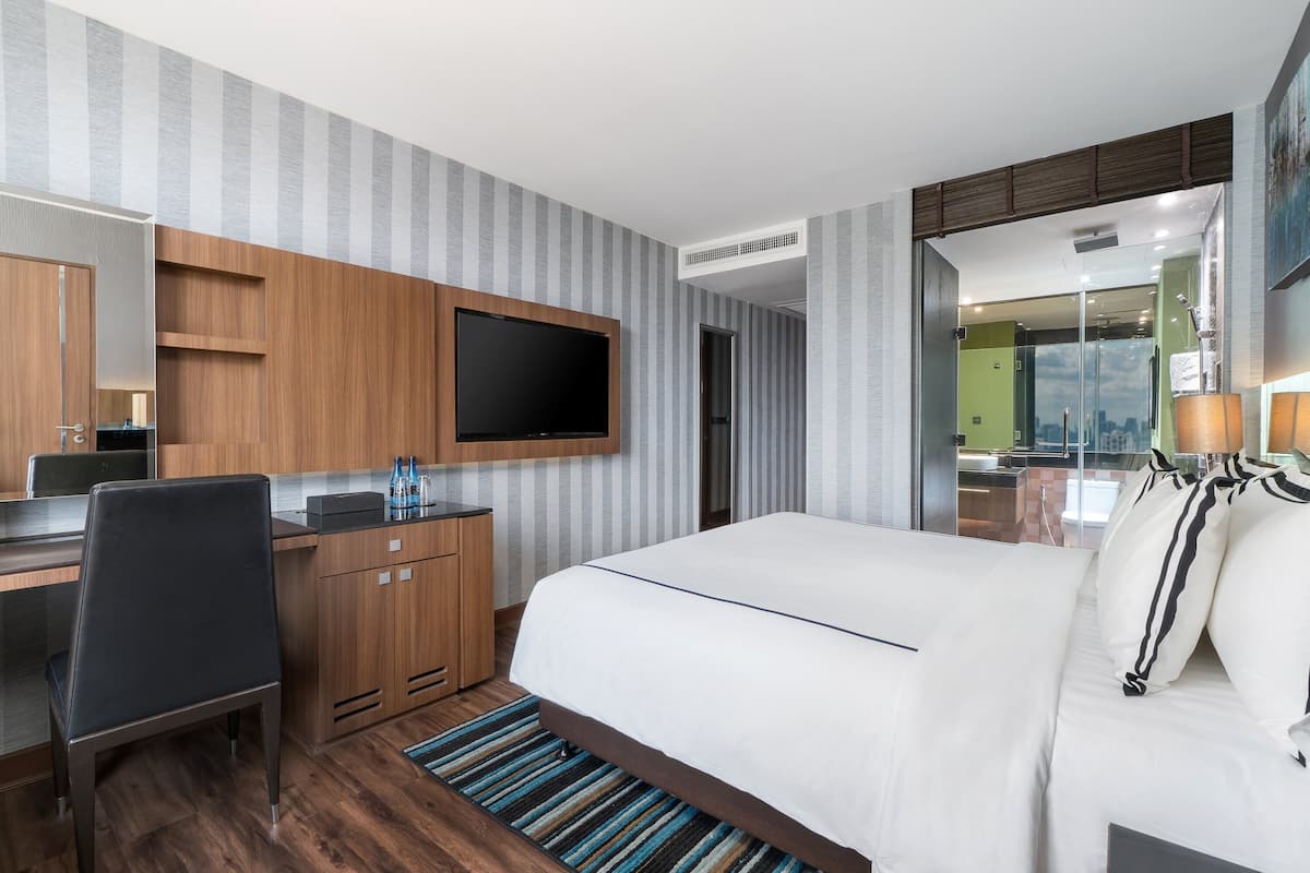 1 chambre, coffres-forts dans les chambres, bureau