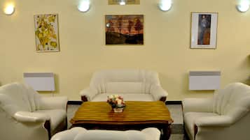 Lobby-Lounge