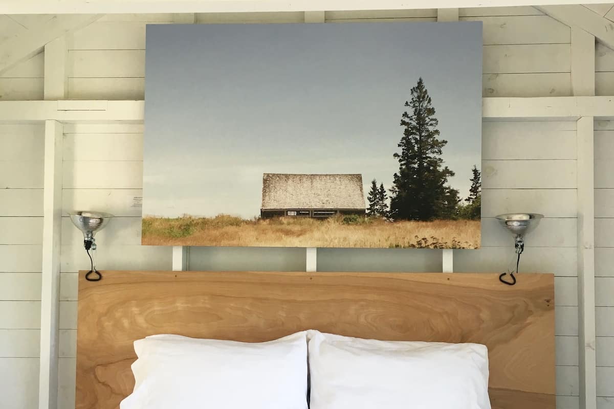 Standard Cabin, 1 Queen Bed, Non Smoking (The Classic Cabin)